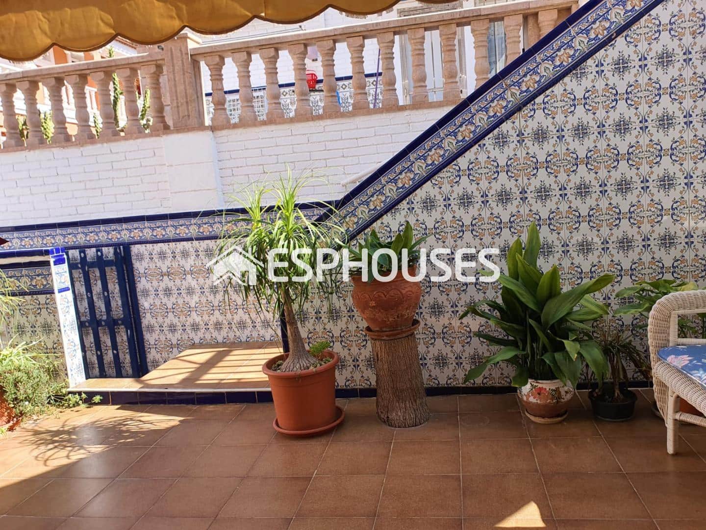 3 camera da letto Bungalow in vendita in Torrevieja con garage - 230.000 € (Rif: 8395264)