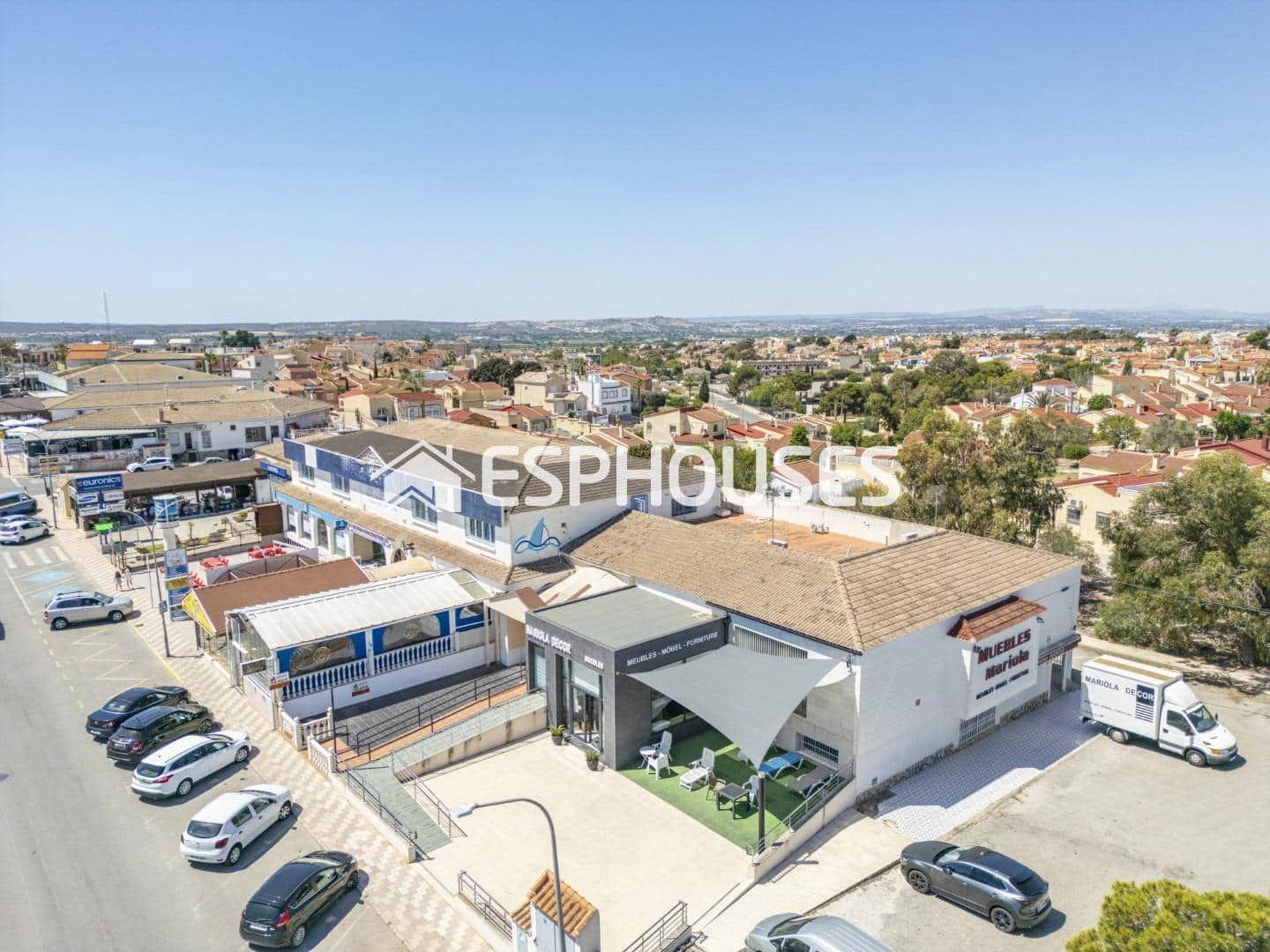 Local Comercial de 10 habitaciones en San Fulgencio en venta - 325.000 € (Ref: 8439065)