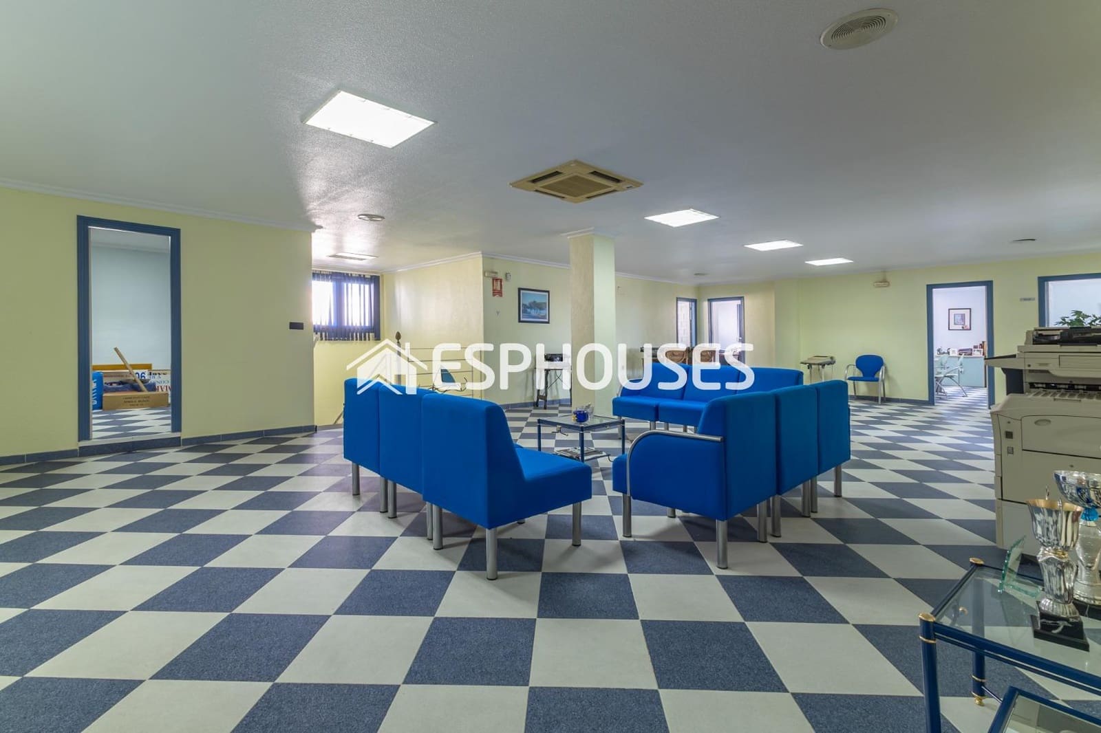 Local Comercial de 10 habitaciones en San Fulgencio en venta - 325.000 € (Ref: 8439065)