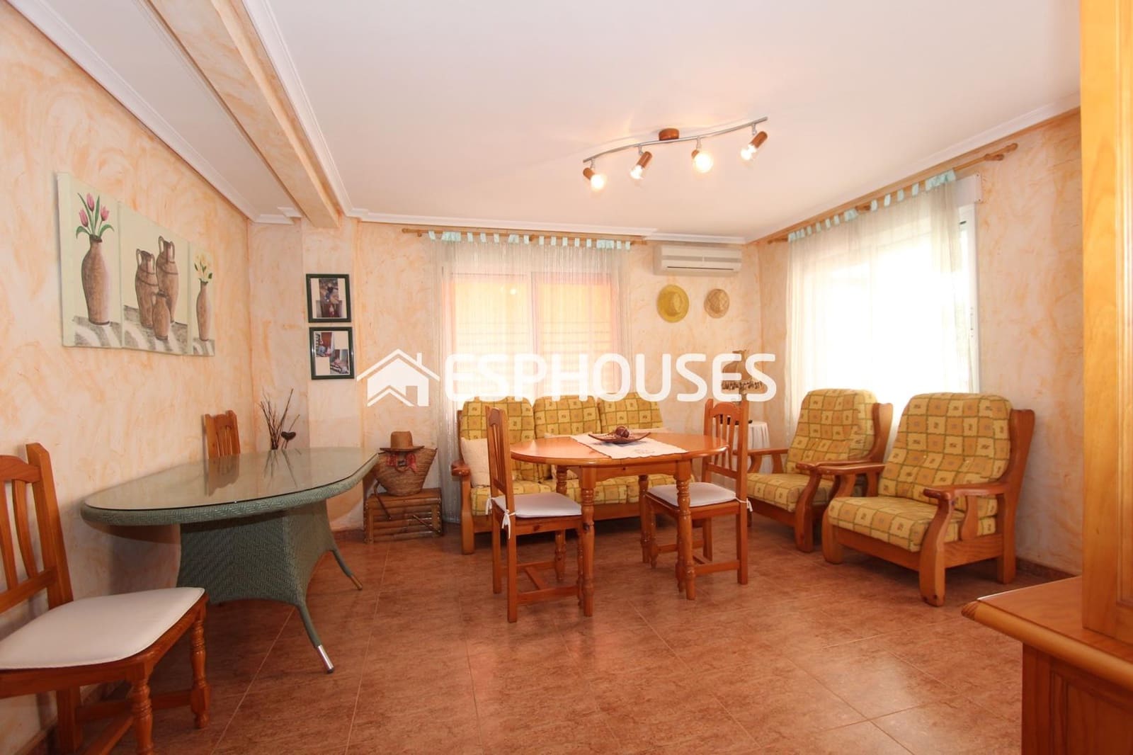 4 soveværelse Lejlighed til salg i Guardamar del Segura - € 175.000 (Ref: 8450878)