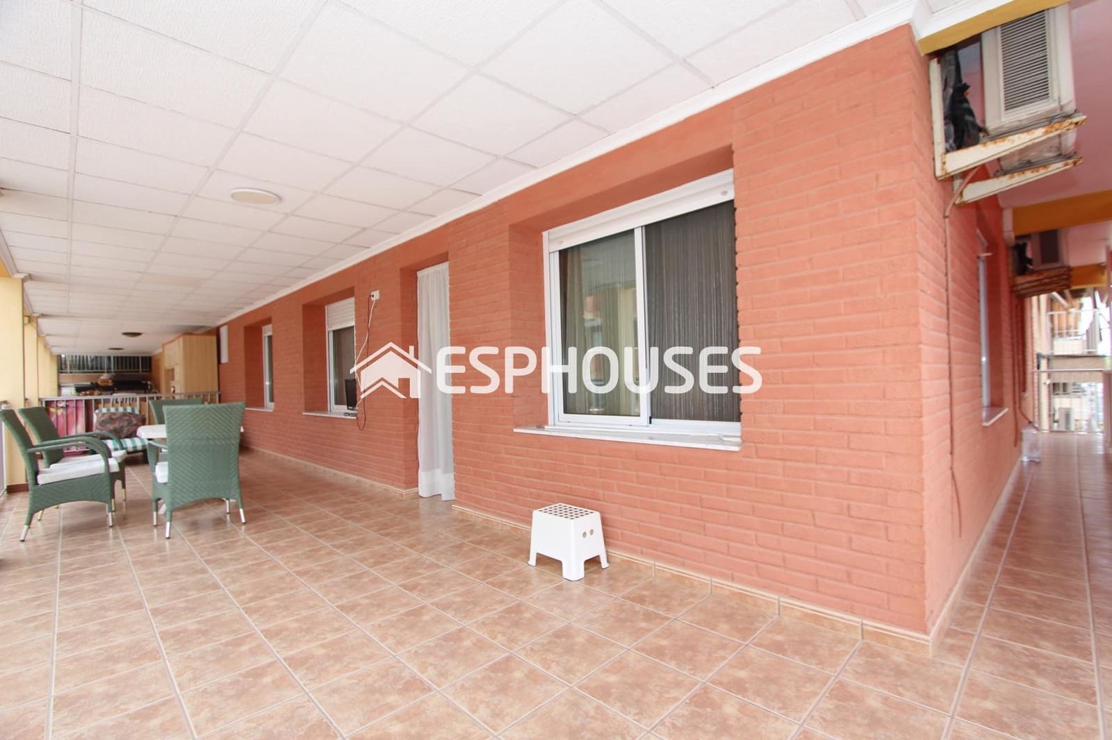 4 soveværelse Lejlighed til salg i Guardamar del Segura - € 175.000 (Ref: 8450878)