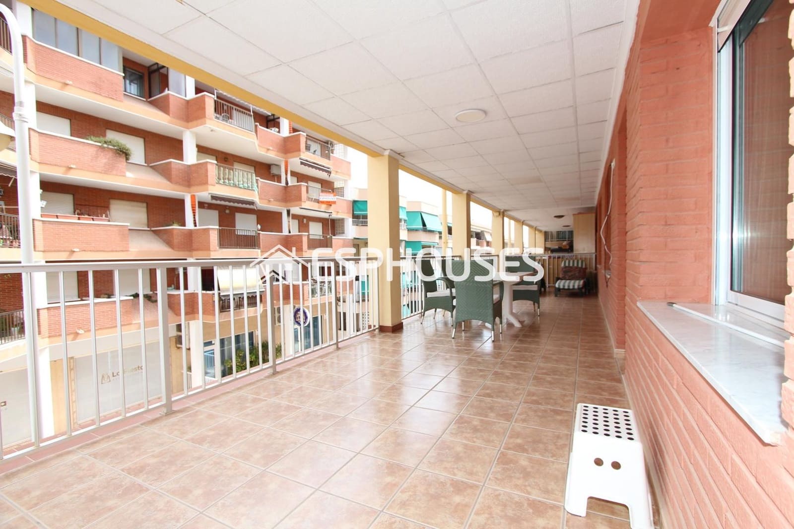 4 soveværelse Lejlighed til salg i Guardamar del Segura - € 175.000 (Ref: 8450878)