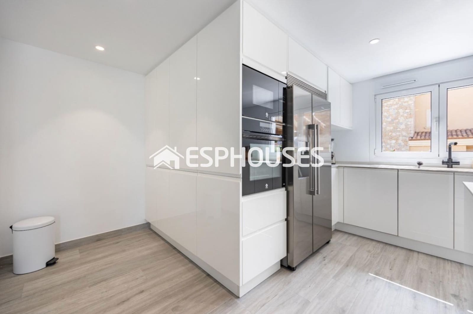 4 sovrum Villa till salu i Alfaz del Pi / L'Alfas del Pi med pool garage - 1 500 000 € (Ref: 8468849)