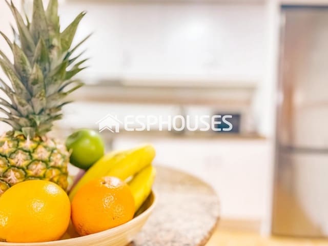 2 makuuhuone Huoneisto myytävänä paikassa Albir, Alfaz del Pi / L'Alfàs del Pi mukana uima-altaan - 265 000 € (Ref: 8468851)