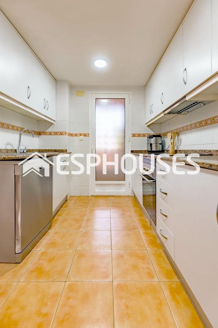 2 makuuhuone Huoneisto myytävänä paikassa Albir mukana uima-altaan - 265 000 € (Ref: 8468851)