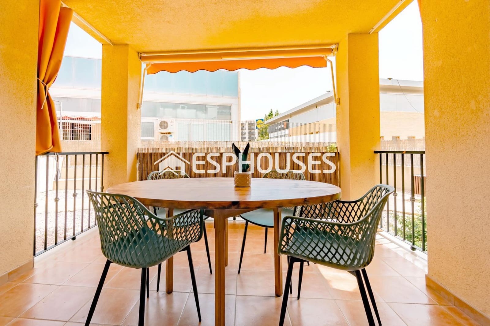 2 makuuhuone Huoneisto myytävänä paikassa Albir mukana uima-altaan - 265 000 € (Ref: 8468851)