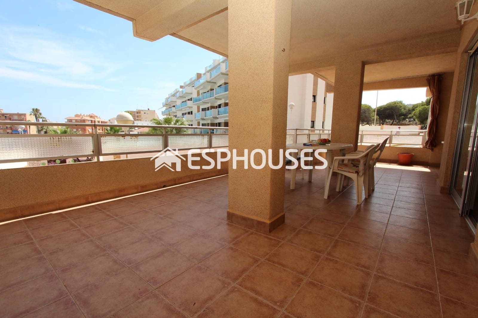 3 soveværelse Lejlighed til salg i Guardamar del Segura - € 225.000 (Ref: 8475145)