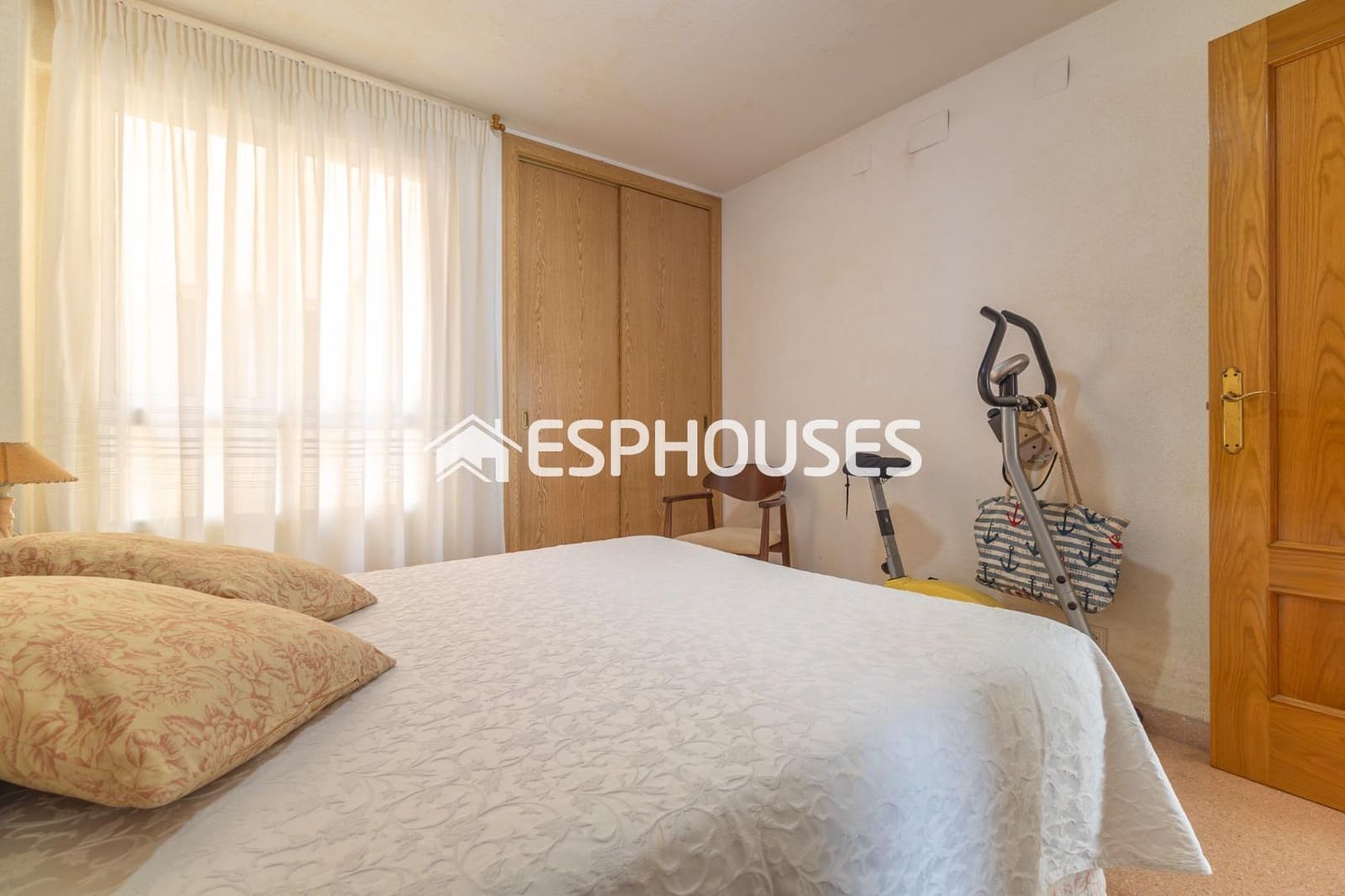 2 soverom Leilighet til salgs i Guardamar del Segura med garasje - € 140 000 (Ref: 8489105)