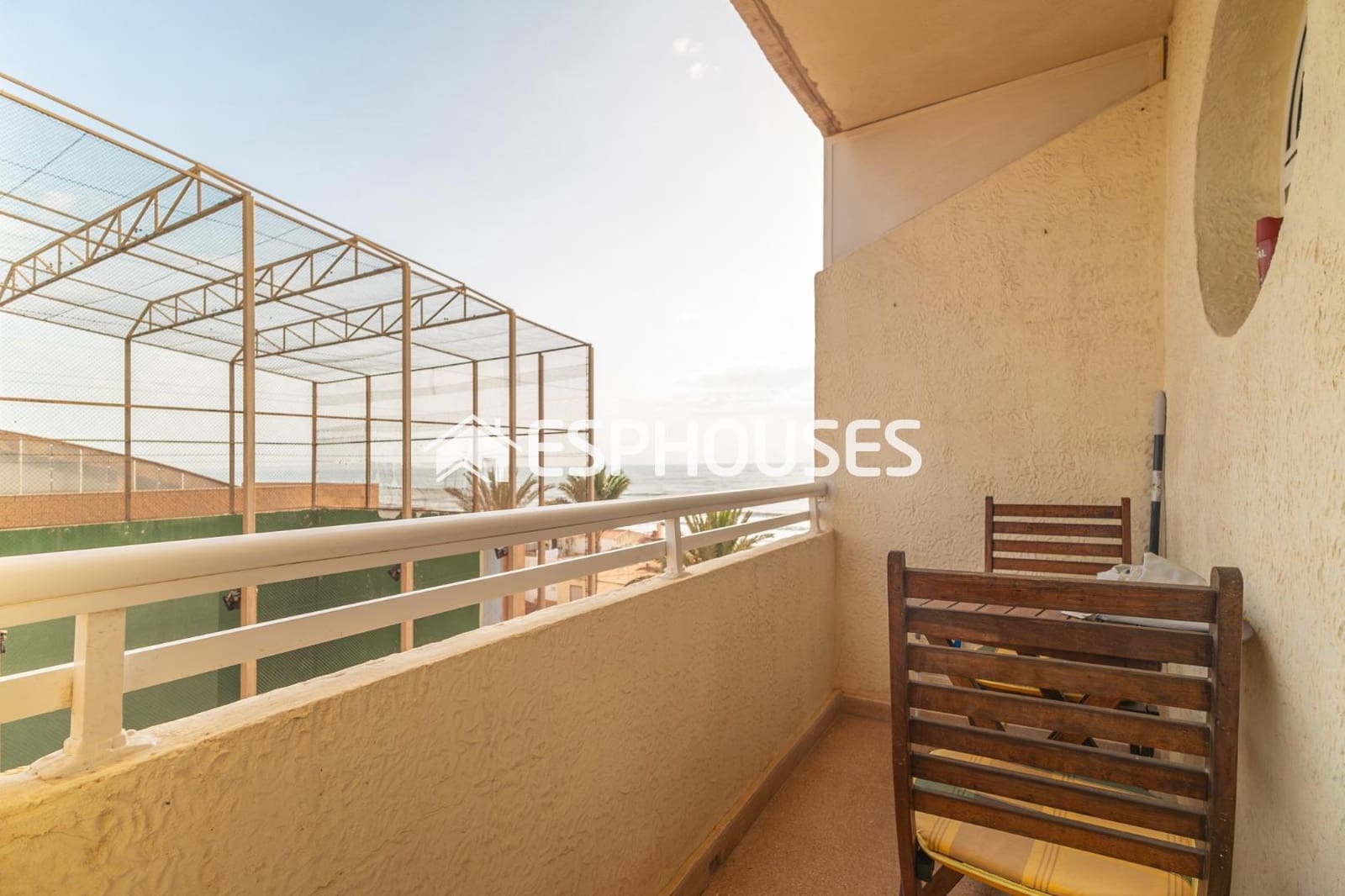 2 soverom Leilighet til salgs i Guardamar del Segura med garasje - € 140 000 (Ref: 8489105)