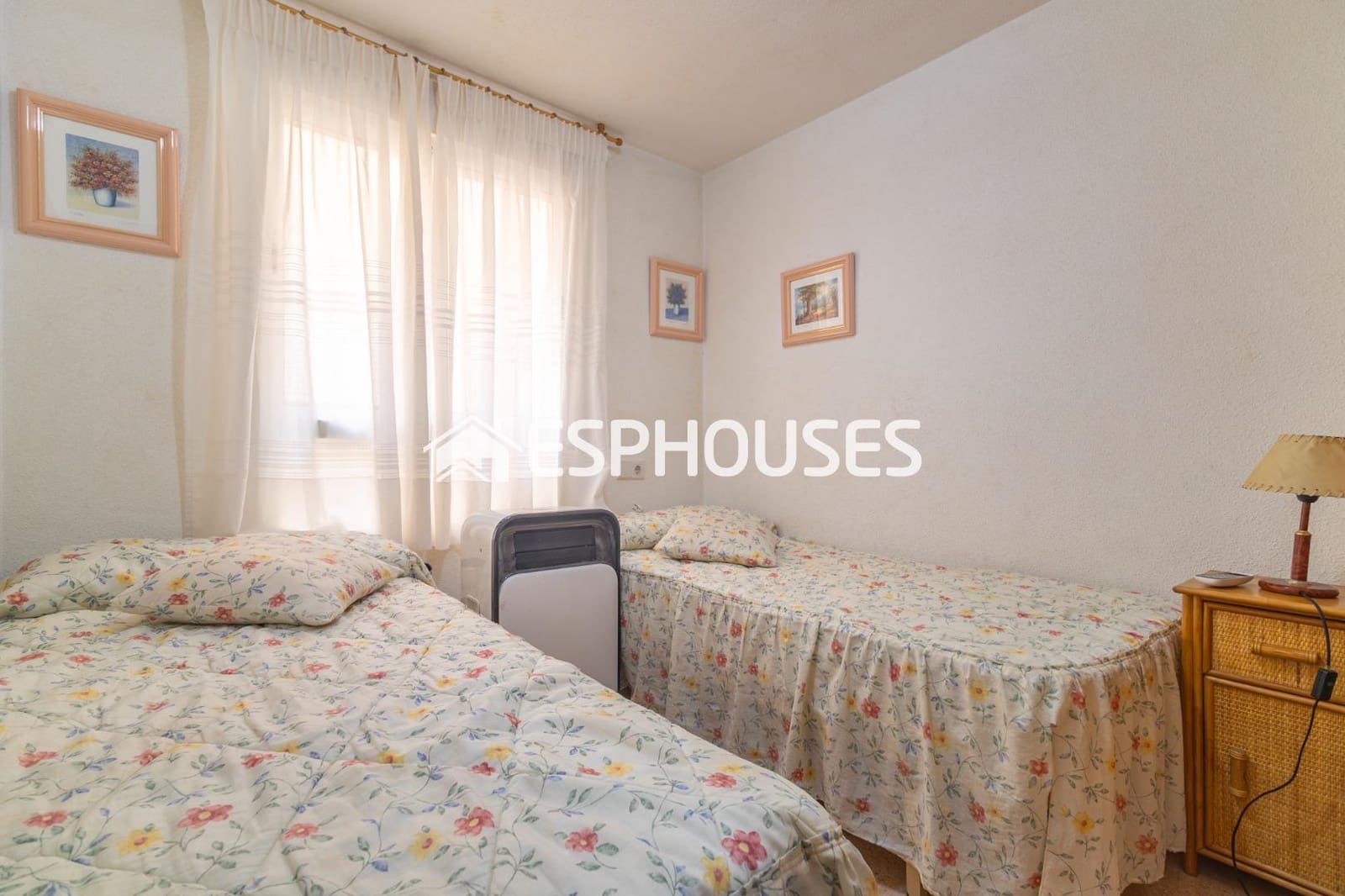 2 soverom Leilighet til salgs i Guardamar del Segura med garasje - € 140 000 (Ref: 8489105)