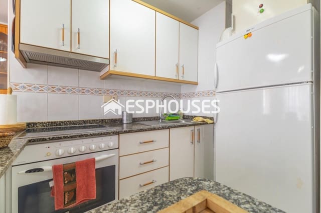 2 sovrum Lägenhet till salu i Guardamar Playa, Guardamar del Segura med garage - 140 000 € (Ref: 8489105)