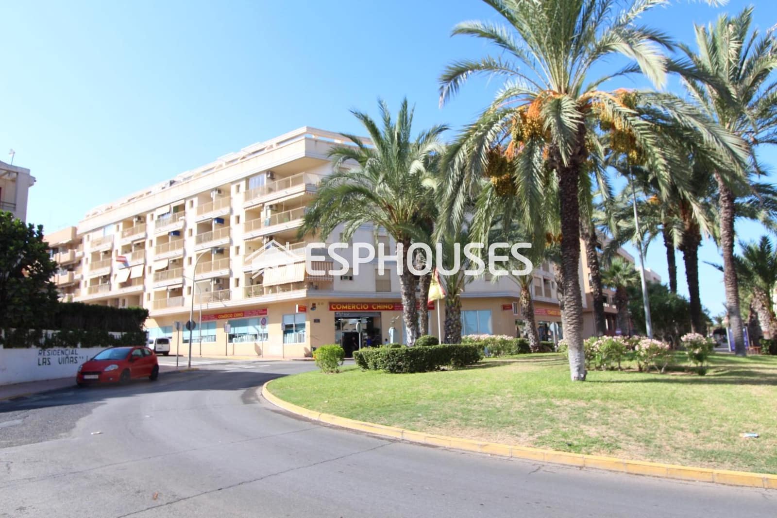 2 sovrum Lägenhet till salu i Guardamar del Segura med garage - 159 000 € (Ref: 8504536)