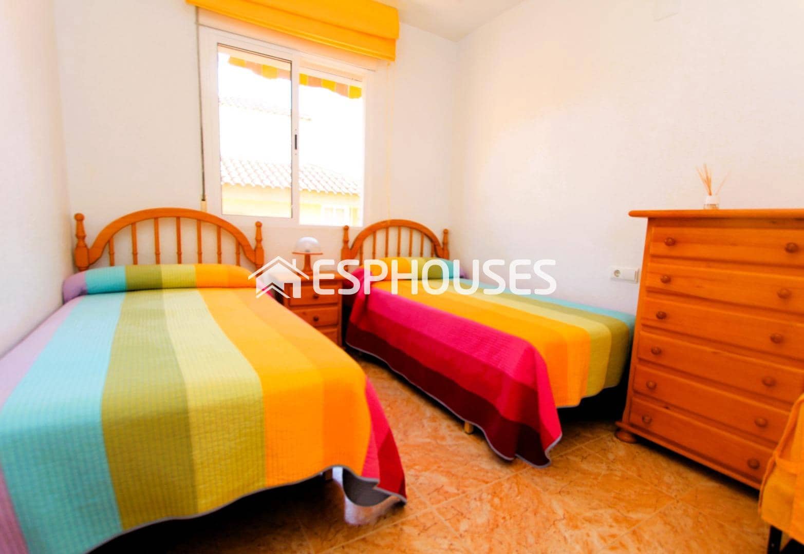 3 soveværelse Lejlighed til salg i Guardamar del Segura med swimmingpool garage - € 269.000 (Ref: 8532133)