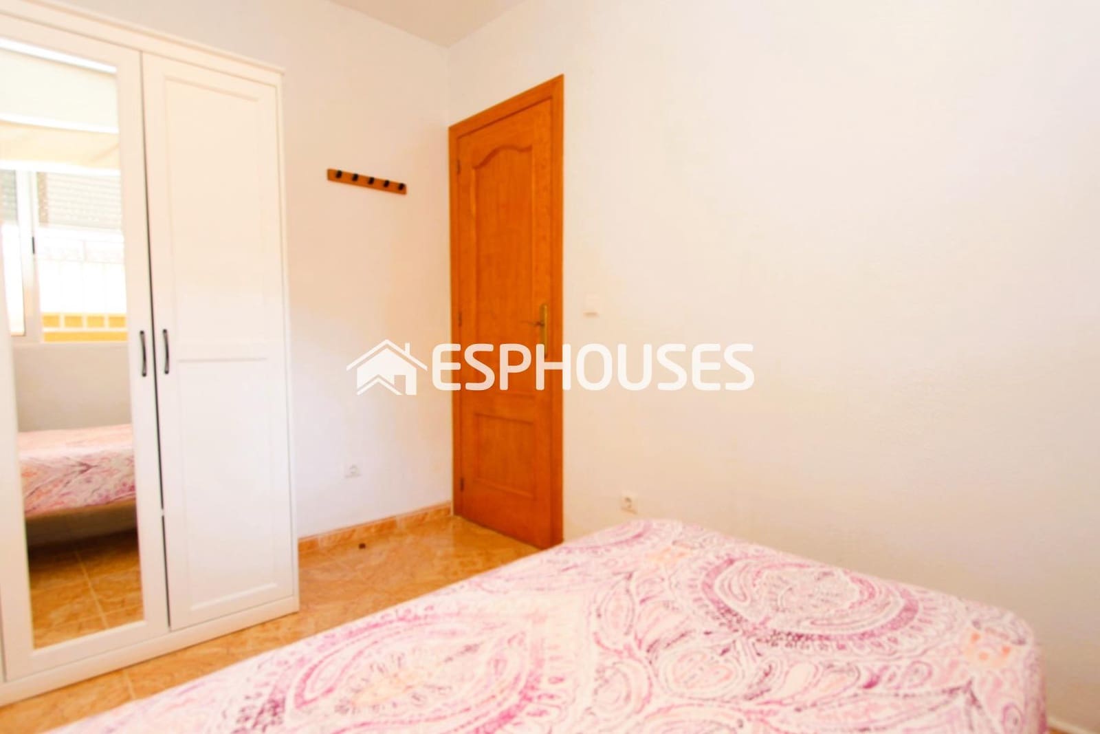 3 soveværelse Lejlighed til salg i Guardamar del Segura med swimmingpool garage - € 269.000 (Ref: 8532133)