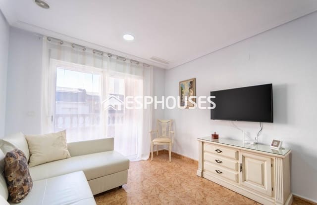 4 quarto Apartamento para venda em Las Piscinas Naturales, Torrevieja com garagem - 276 000 € (Ref: 8557517)