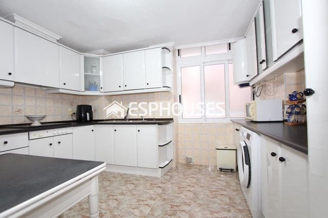 4 camera da letto Appartamento in vendita in Zona Pueblo, Guardamar del Segura - 149.000 € (Rif: 8597757)