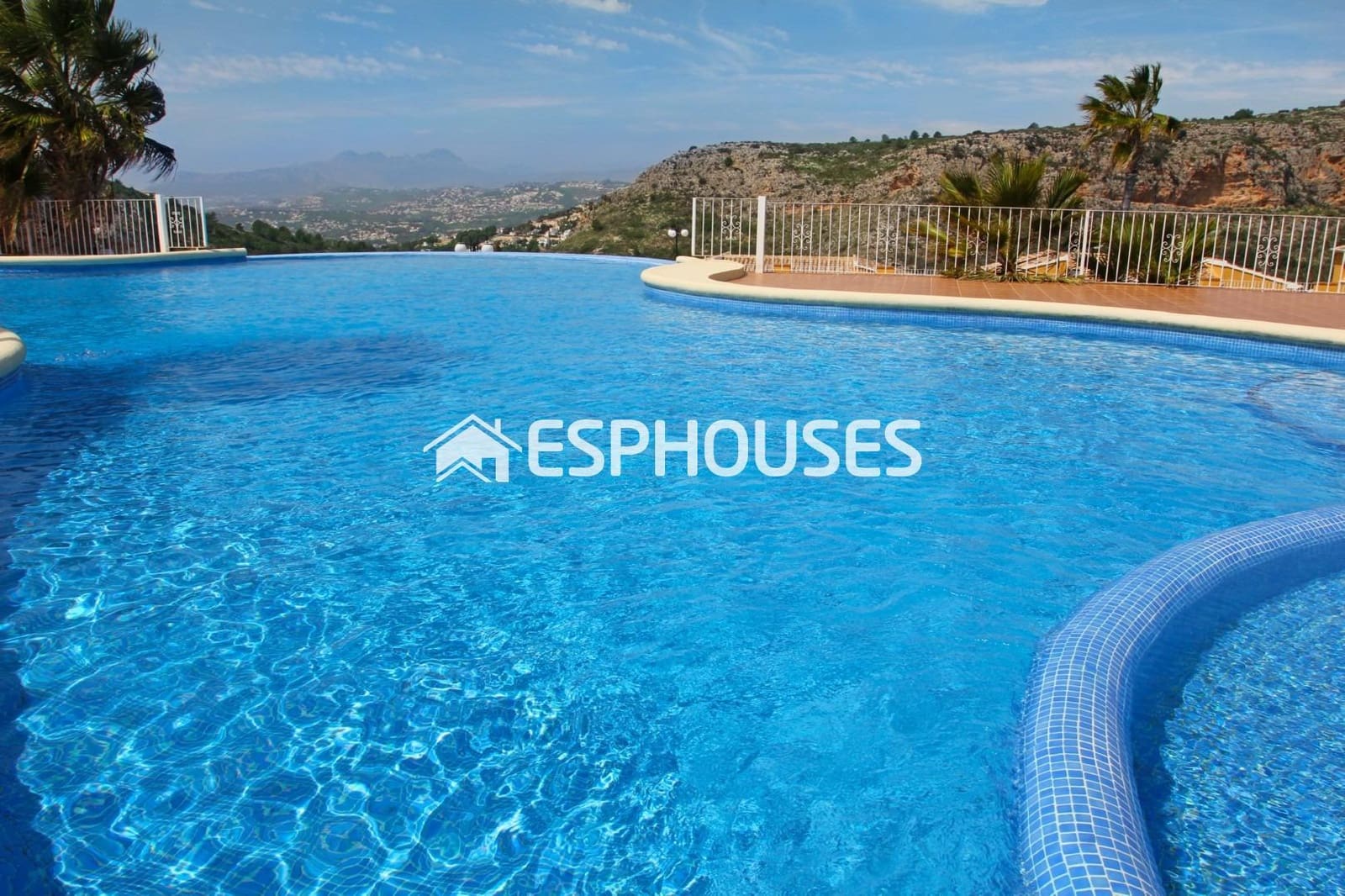 3 camera da letto Appartamento in vendita in Benitachell / Benitatxell con piscina - 377.000 € (Rif: 8608725)