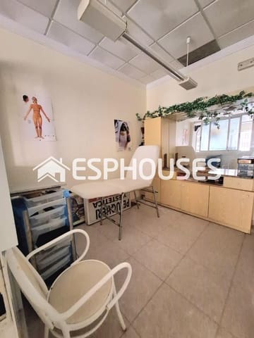 1 bedroom Commercial for sale in Gaspar Perelló, Torrevieja - € 69,000 (Ref: 8610912)