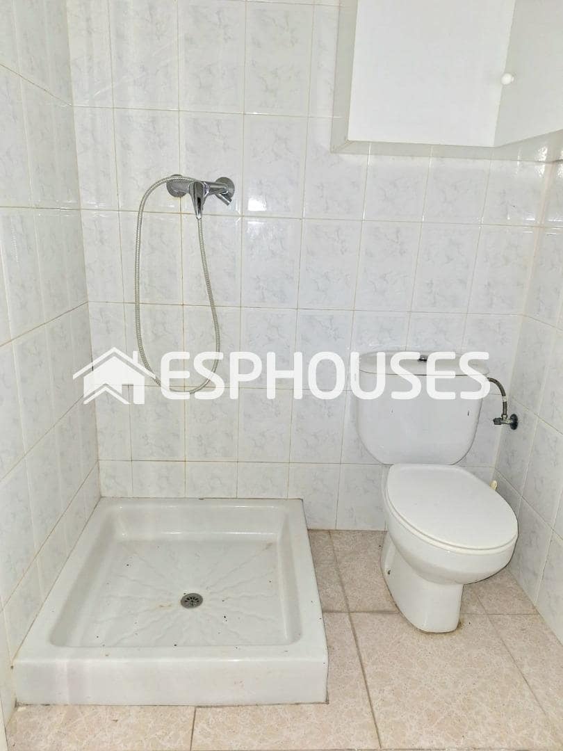 1 camera da letto Commerciale in vendita in Torrevieja - 69.000 € (Rif: 8610912)