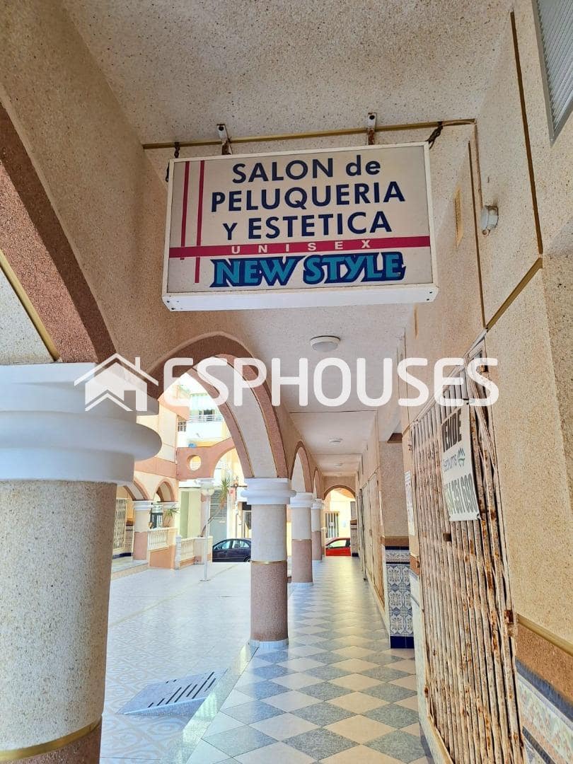 1 camera da letto Commerciale in vendita in Torrevieja - 69.000 € (Rif: 8610912)