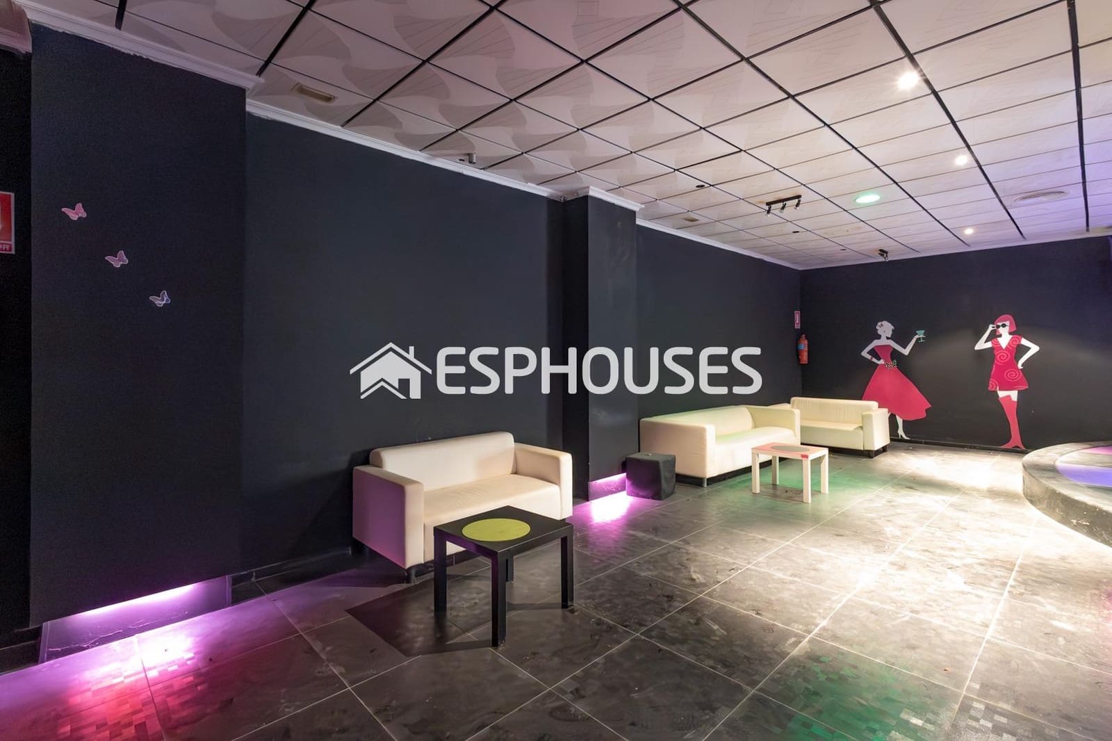 Erhverv til salg i Guardamar del Segura - € 200.000 (Ref: 8612885)