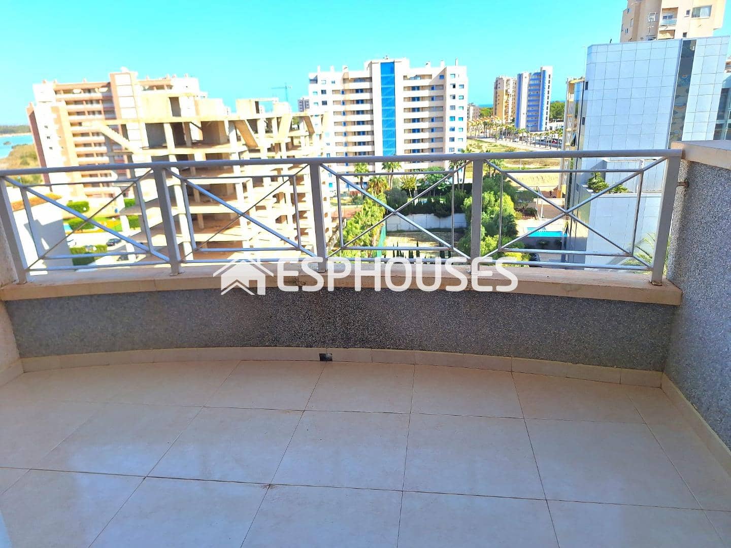 1 sovrum Lägenhet till salu i Guardamar del Segura med pool garage - 119 000 € (Ref: 8622985)