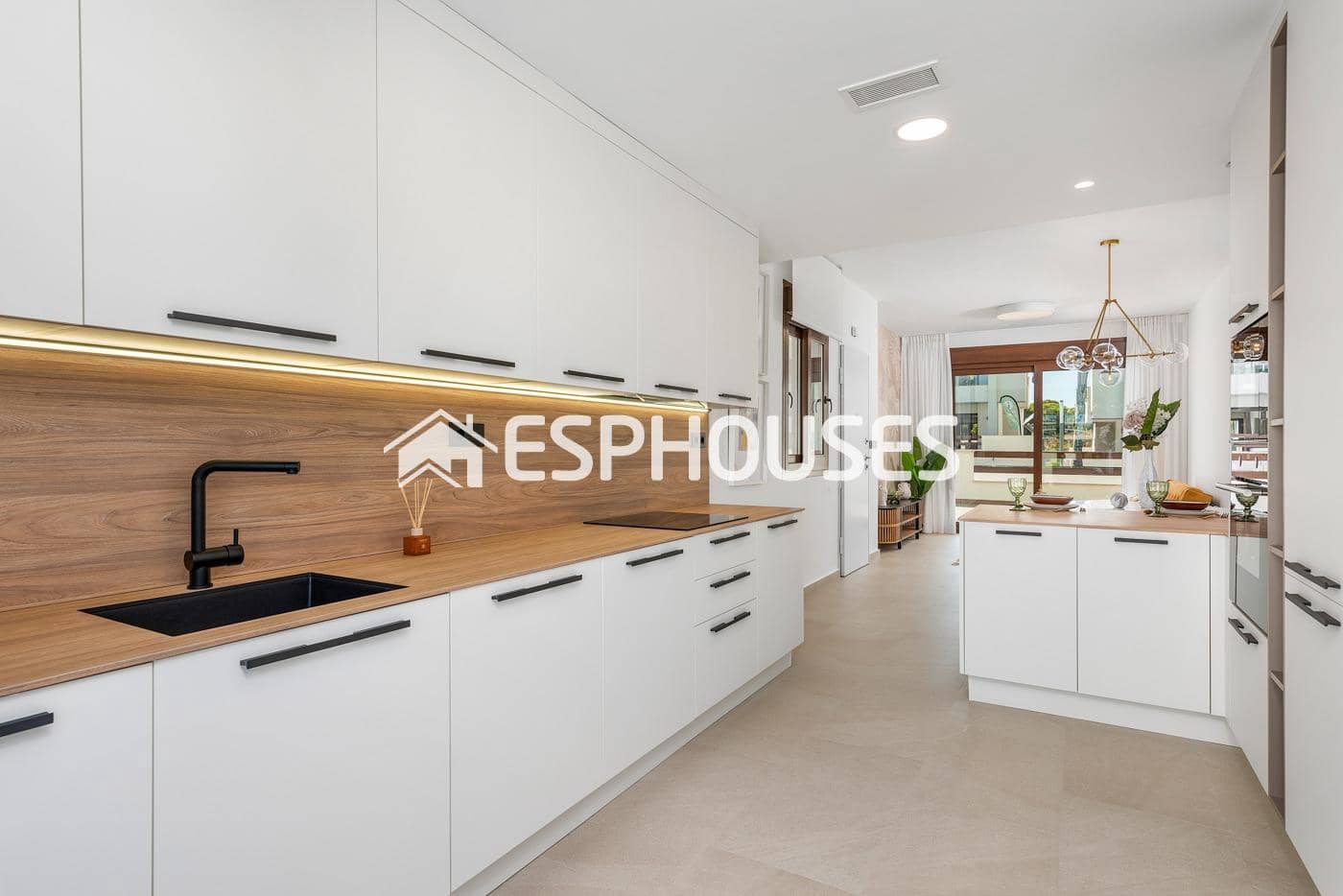 3 sovrum Lägenhet till salu i Torrevieja med pool - 290 000 € (Ref: 8634925)