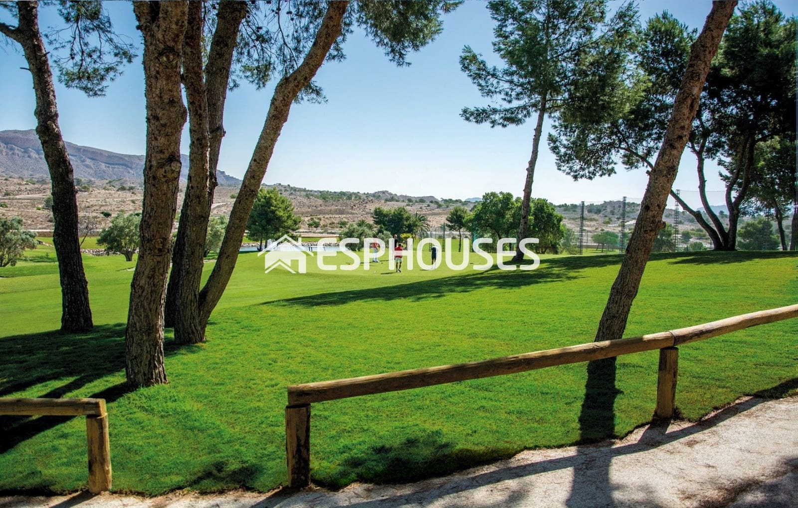 2 bedroom Apartment for sale in Monforte del Cid with pool garage - € 270,000 (Ref: 8639536)