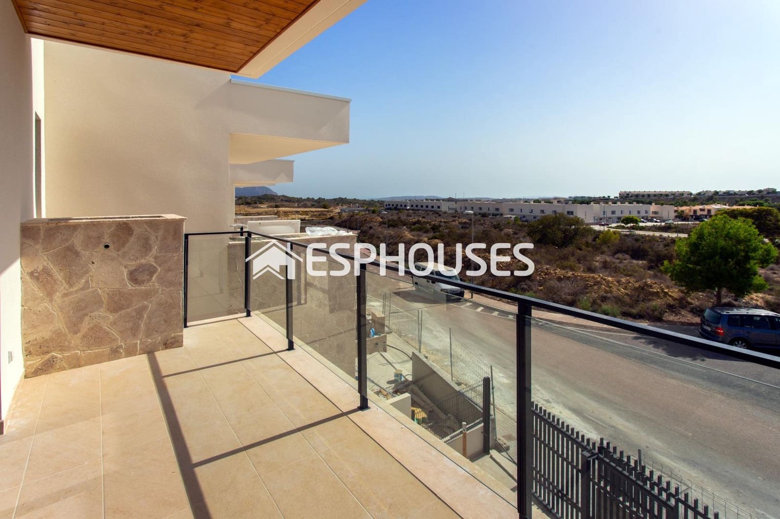 3 soveværelse Bungalow til salg i Monforte del Cid med swimmingpool garage - € 327.000 (Ref: 8645060)