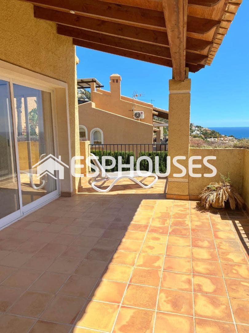 3 bedroom Villa for sale in Altea with pool garage - € 499,000 (Ref: 8648385)
