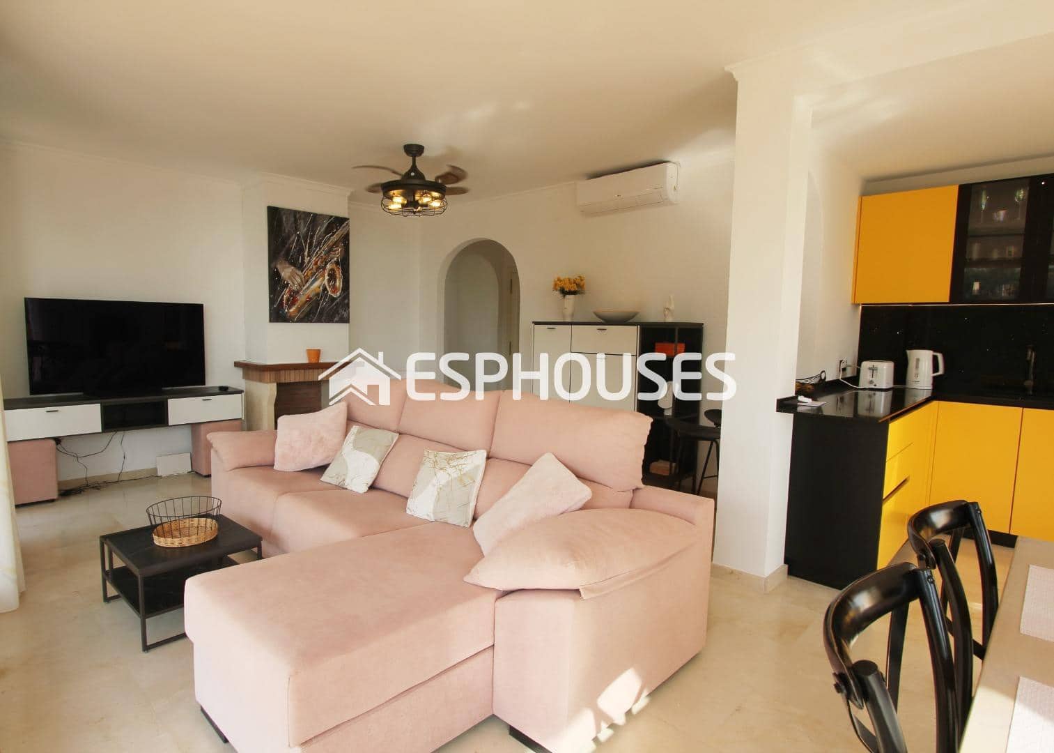 3 bedroom Villa for sale in Altea with pool garage - € 499,000 (Ref: 8648385)