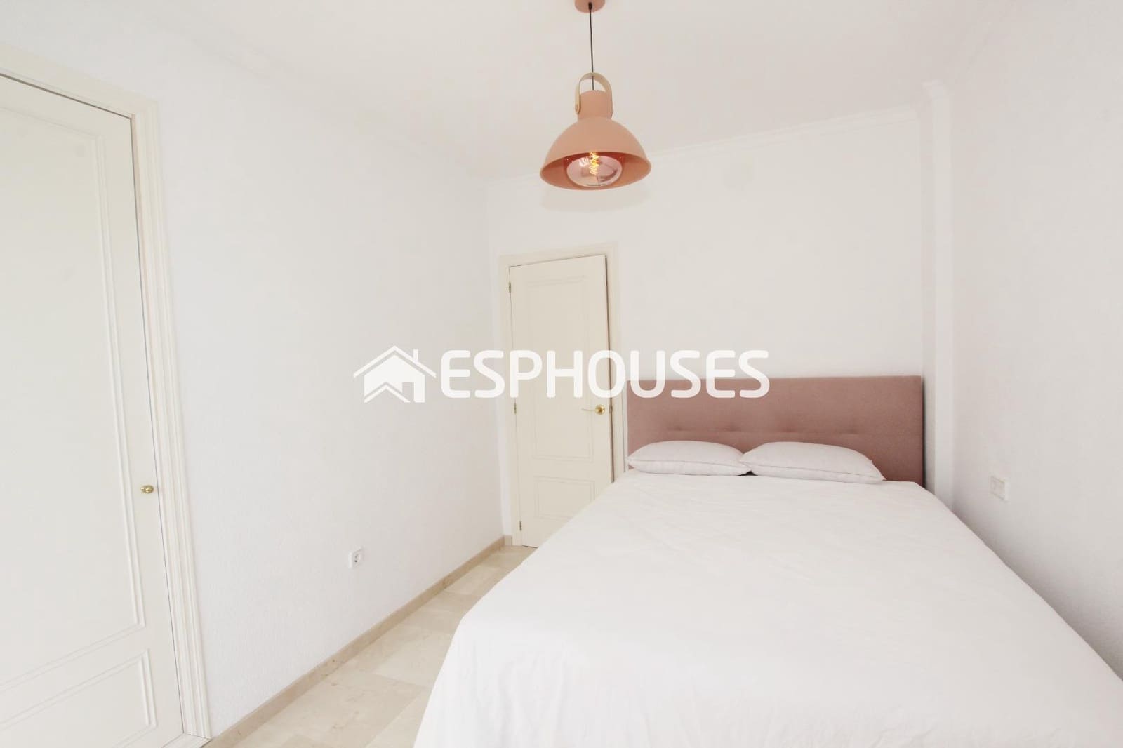 3 bedroom Villa for sale in Altea with pool garage - € 499,000 (Ref: 8648385)