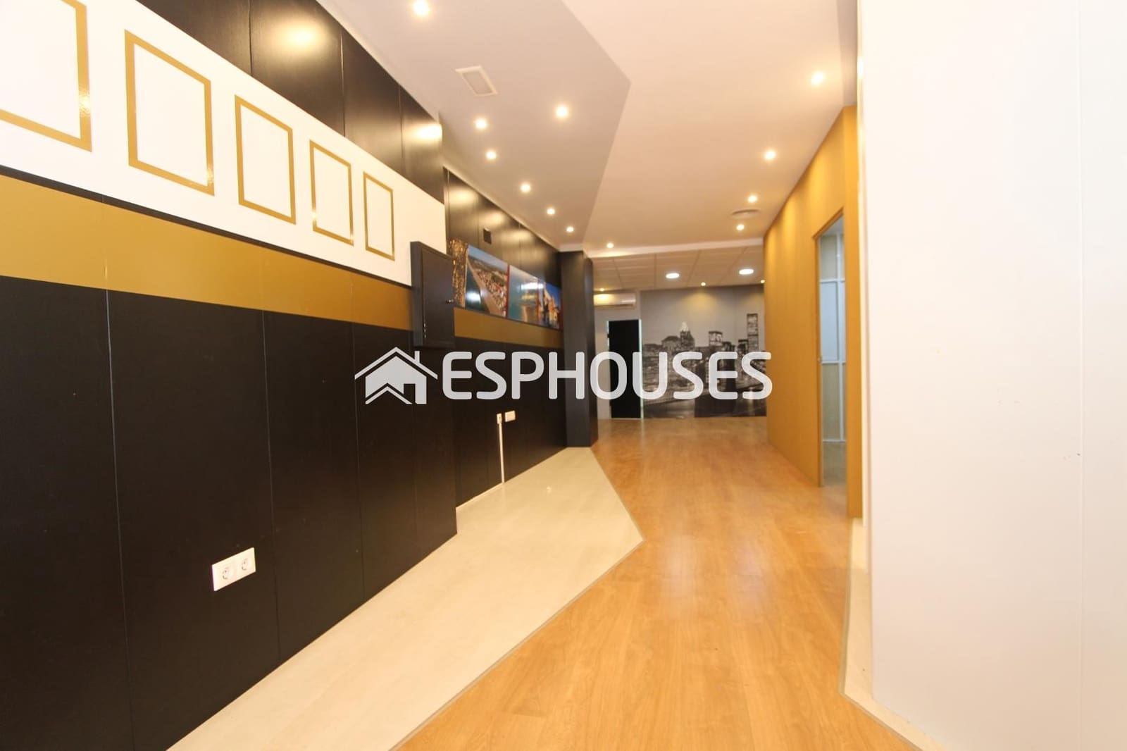 Apartament przy plaży na sprzedaż w Guardamar del Segura - 222 200 € (Ref: 8659212)