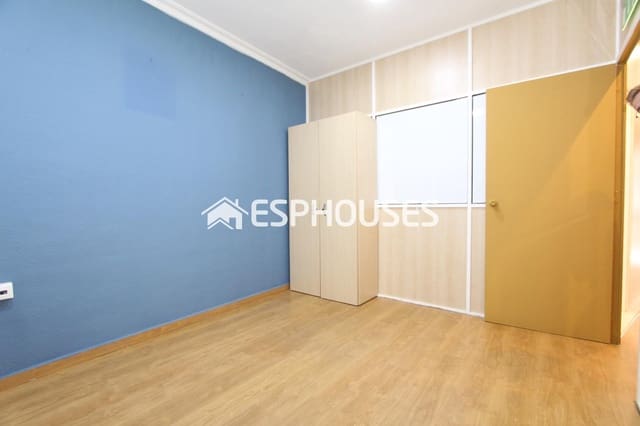 Apartament przy plaży na sprzedaż w Zona Pueblo, Guardamar del Segura - 222 200 € (Ref: 8659212)