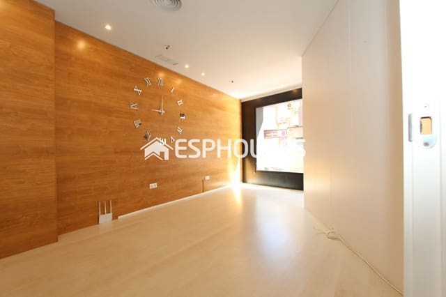 Kommersiell til salgs i Zona Pueblo, Guardamar del Segura - € 222 200 (Ref: 8659212)