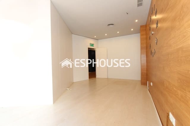 Kommersiell til salgs i Zona Pueblo, Guardamar del Segura - € 222 200 (Ref: 8659212)