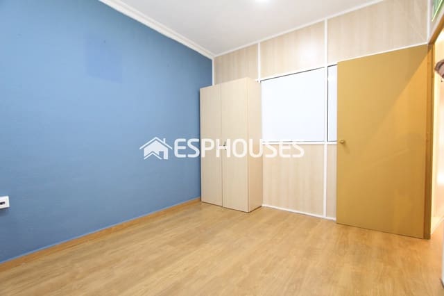 Kommersiell til salgs i Zona Pueblo, Guardamar del Segura - € 222 200 (Ref: 8659212)