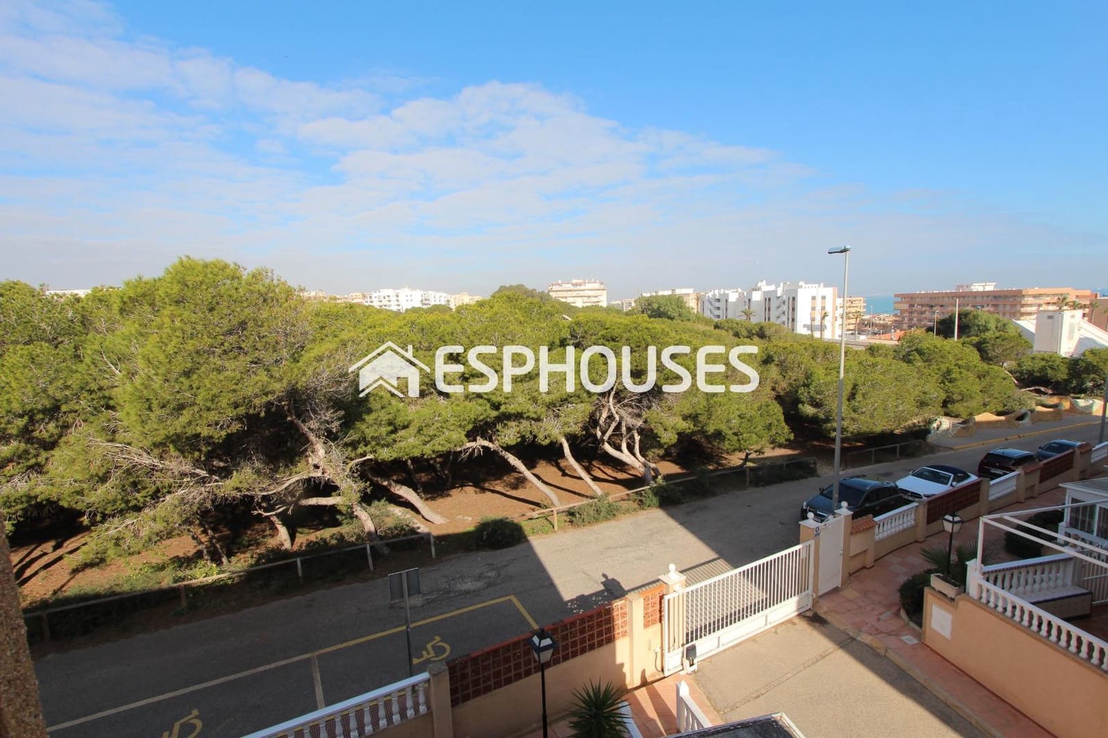 2 chambre Appartement à vendre à Guardamar del Segura avec piscine garage - 212 000 € (Ref: 8672213)