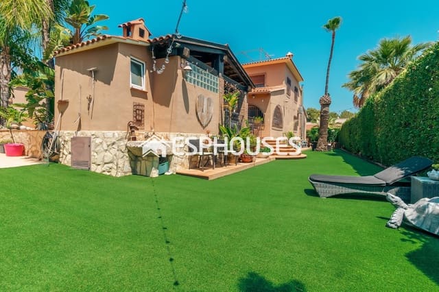 5 soverom Villa til salgs i Coloma  , La Nucia med svømmebasseng garasje - € 899 000 (Ref: 8682587)