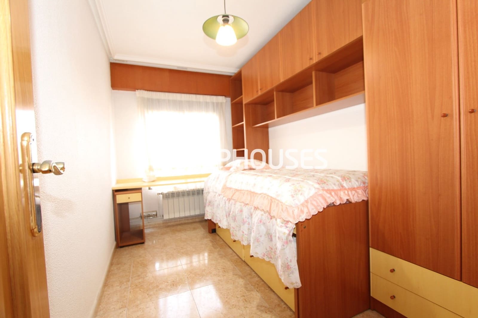 4 soveværelse Semi-Rækkehus til salg i Guardamar del Segura - € 370.000 (Ref: 8687828)
