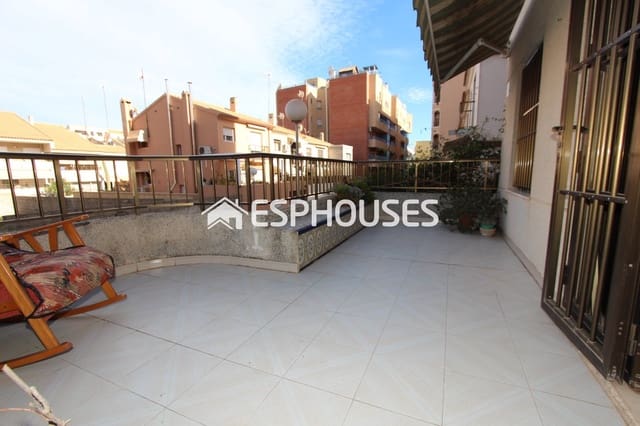 4 chambre Villa/Maison Semi-Mitoyenne à vendre à Zona Pueblo, Guardamar del Segura - 370 000 € (Ref: 8687828)