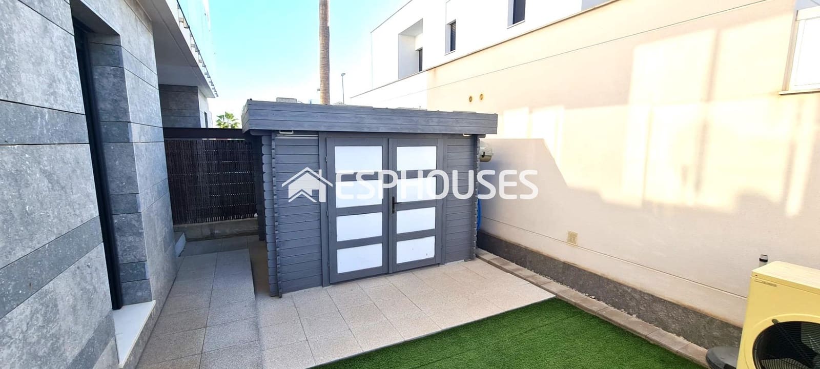 3 slaapkamer Villa te koop in Vistabella met garage - € 330.000 (Ref: 8702812)