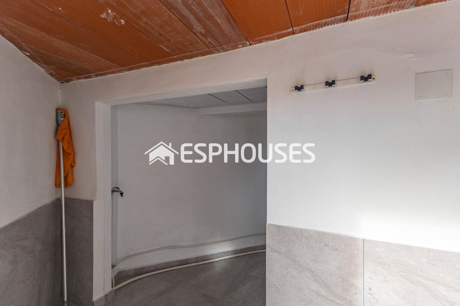 2 soveværelse Bungalow til salg i Guardamar del Segura med swimmingpool - € 215.000 (Ref: 8760115)