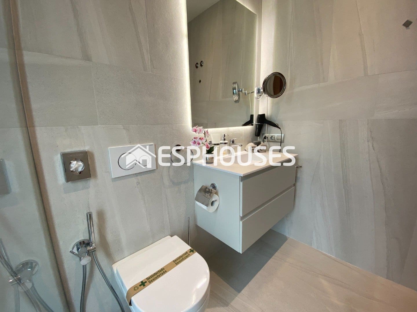3 bedroom Townhouse for sale in Finestrat with pool garage - € 699,000 (Ref: 8760118)