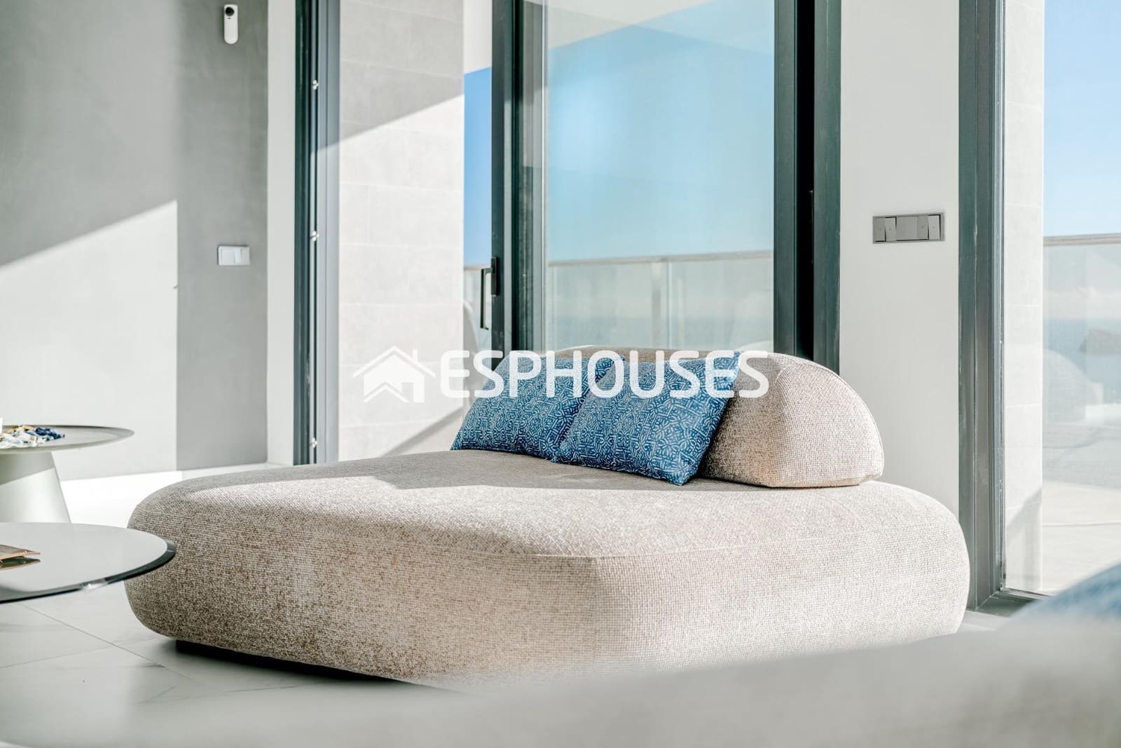 2 sovrum Lägenhet till salu i Benidorm med pool garage - 1 650 000 € (Ref: 8760121)