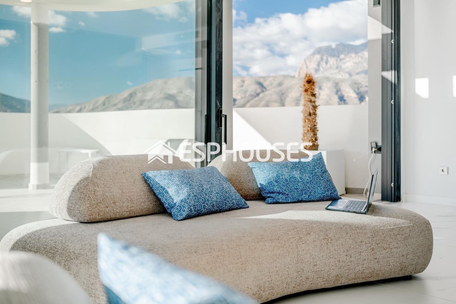 2 sovrum Lägenhet till salu i Benidorm med pool garage - 1 650 000 € (Ref: 8760121)