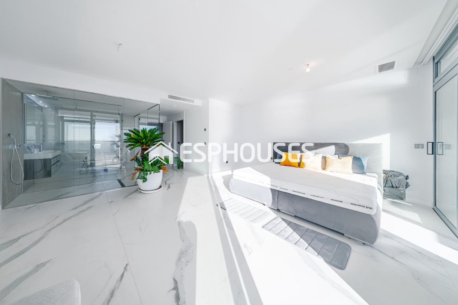 2 sovrum Lägenhet till salu i Benidorm med pool garage - 1 650 000 € (Ref: 8760121)