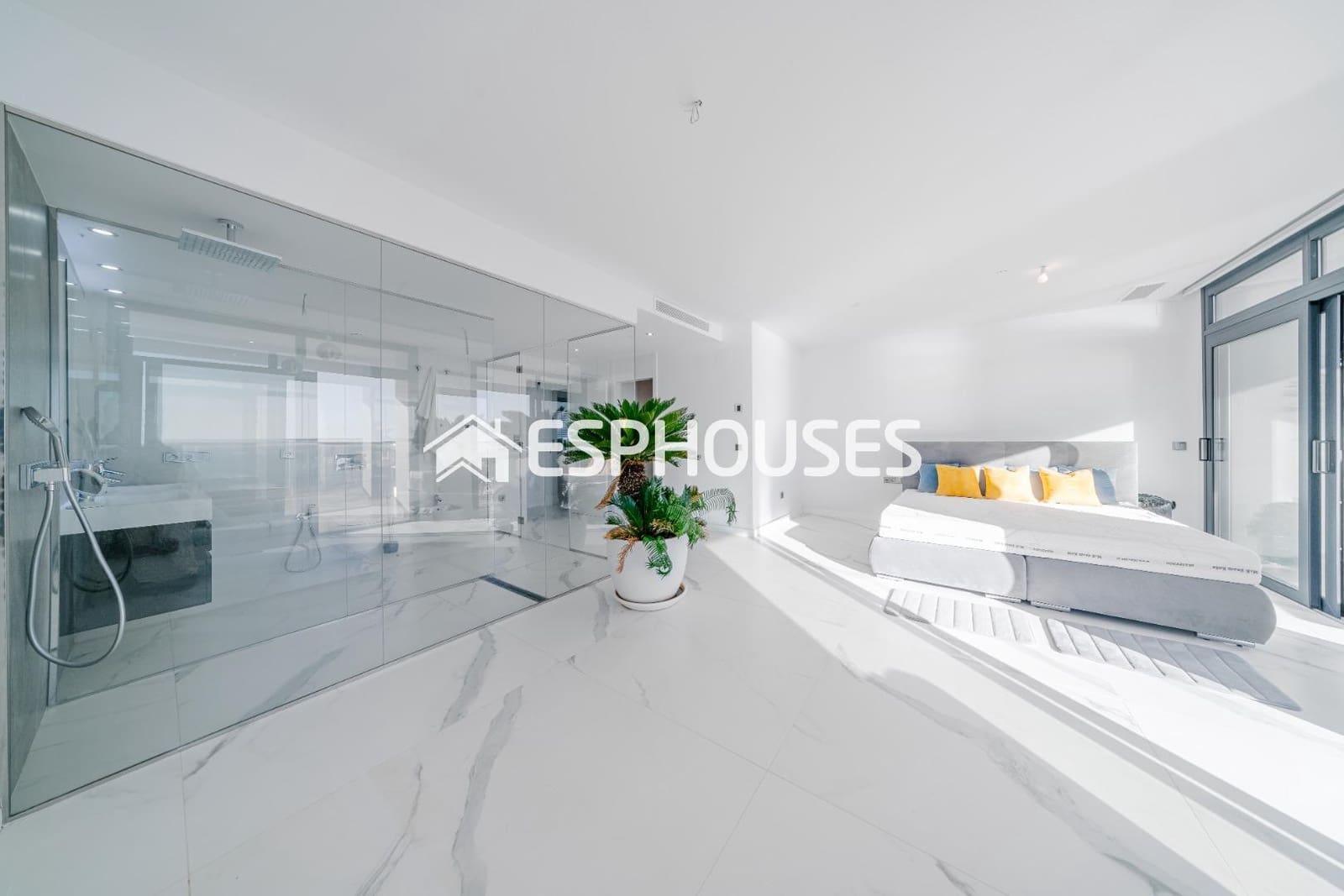 2 sovrum Lägenhet till salu i Benidorm med pool garage - 1 650 000 € (Ref: 8760121)