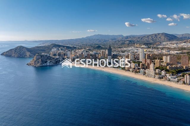 2 sovrum Lägenhet till salu i Playa Poniente, Benidorm med pool garage - 1 650 000 € (Ref: 8760121)