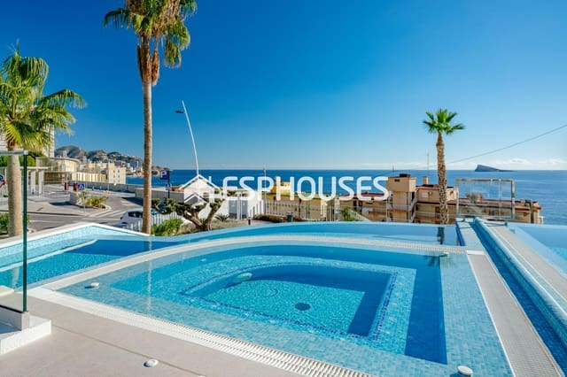 2 sovrum Lägenhet till salu i Playa Poniente, Benidorm med pool garage - 1 650 000 € (Ref: 8760121)